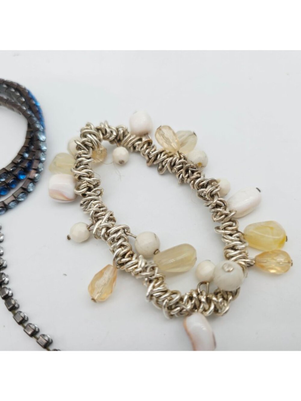 Mixed Lot Of Fashion Bracelets & Bangles Beaded Rhinestone Glass & Metal - Picture 7 of 9